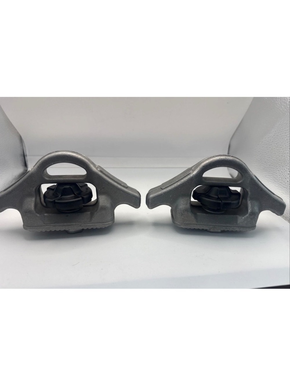 Nissan Titan Frontier Utili-track Bed Tie Down Cleat Pair Of 2. Clean And Ready